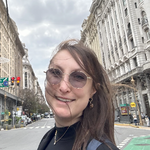 Gabriela.